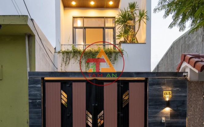 Nhà phố 3 tầng hiện đại đẹp anh Hòa, tại Bình Dương