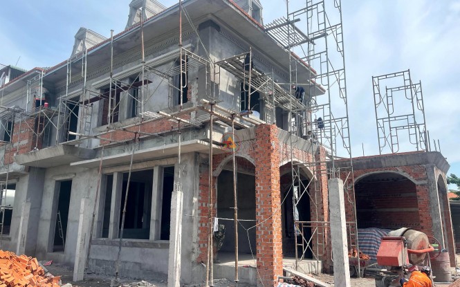 Biệt thự tân cổ điển anh Toàn - chị Diễm tại Vạn hạnh, TX Phú Mỹ